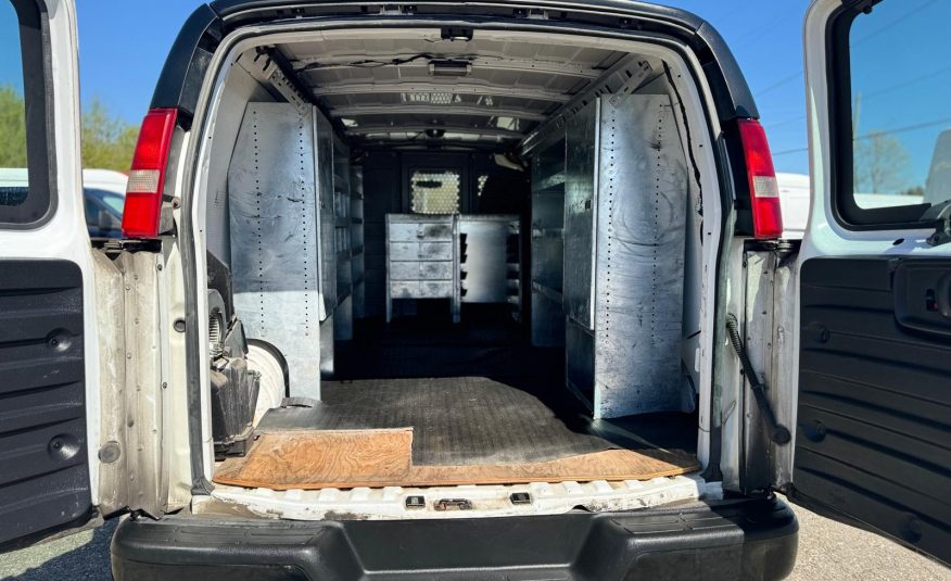 2012 GMC Savana Cargo Van Extended