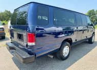 2014 Ford Econoline Wagon 15 Passenger Extended LOW KM