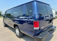 2014 Ford Econoline Wagon 15 Passenger Extended LOW KM