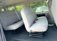 2014 Ford Econoline Wagon 15 Passenger Extended LOW KM