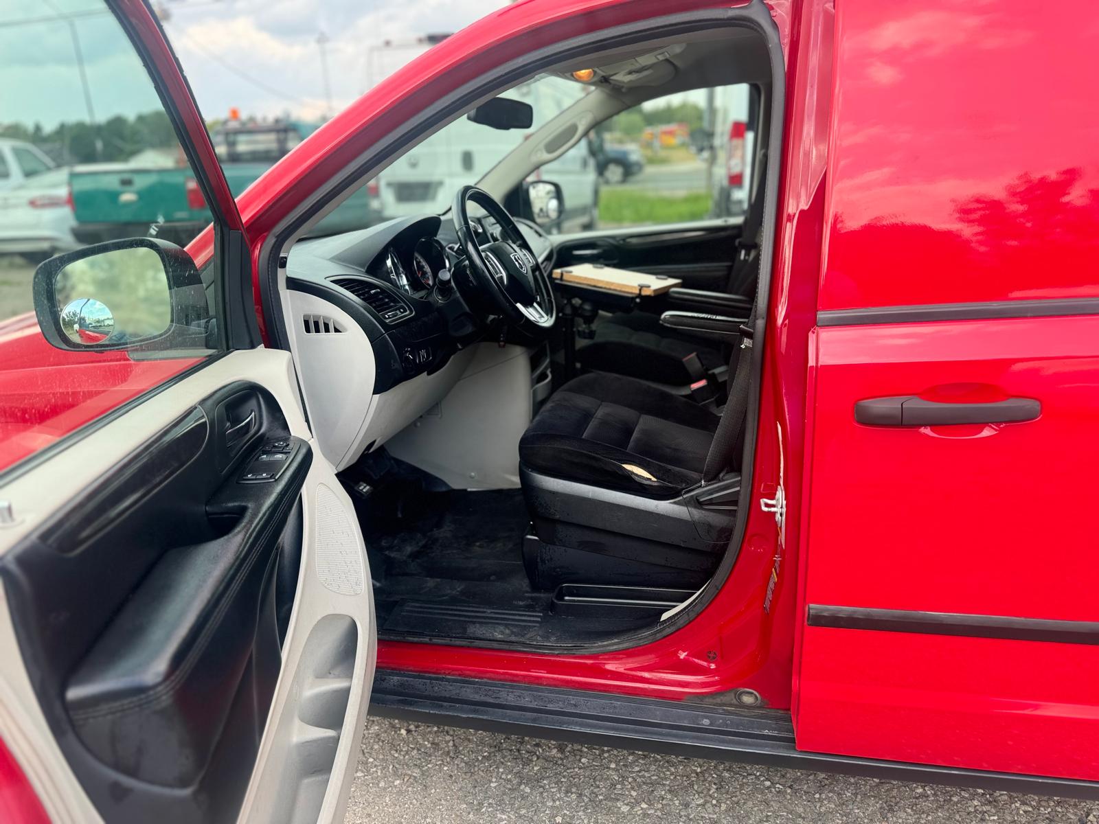 2015 Ram Cargo Van With Roof Rack