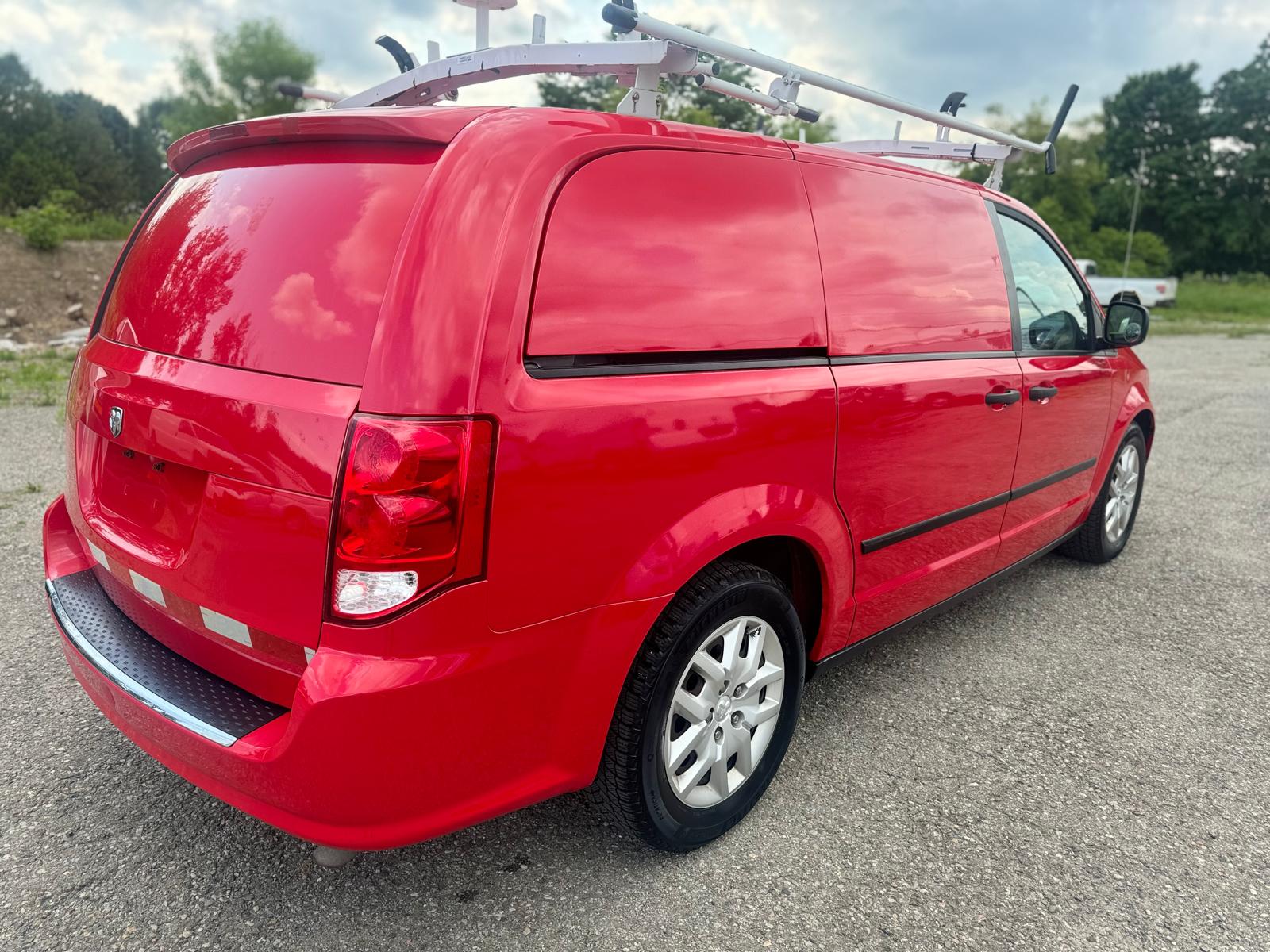 2015 Ram Cargo Van With Roof Rack