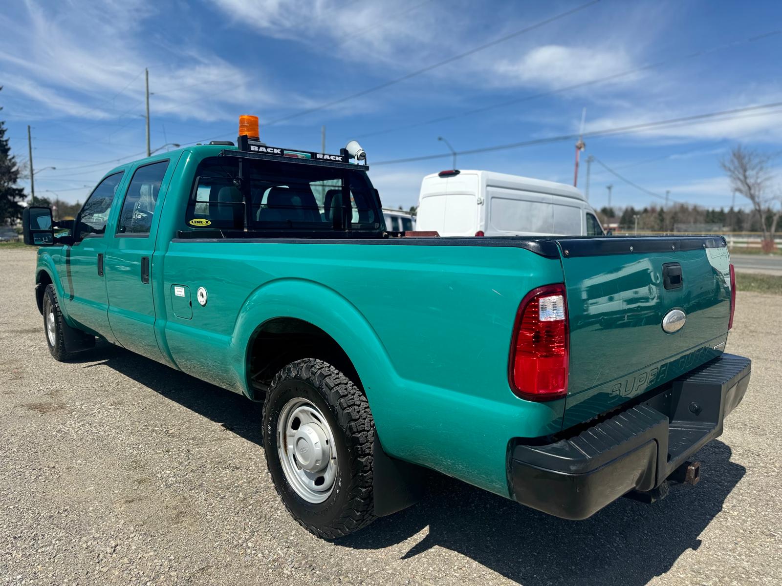 2012 Ford Super Duty F-250 SRW 8ft Box Crew cab