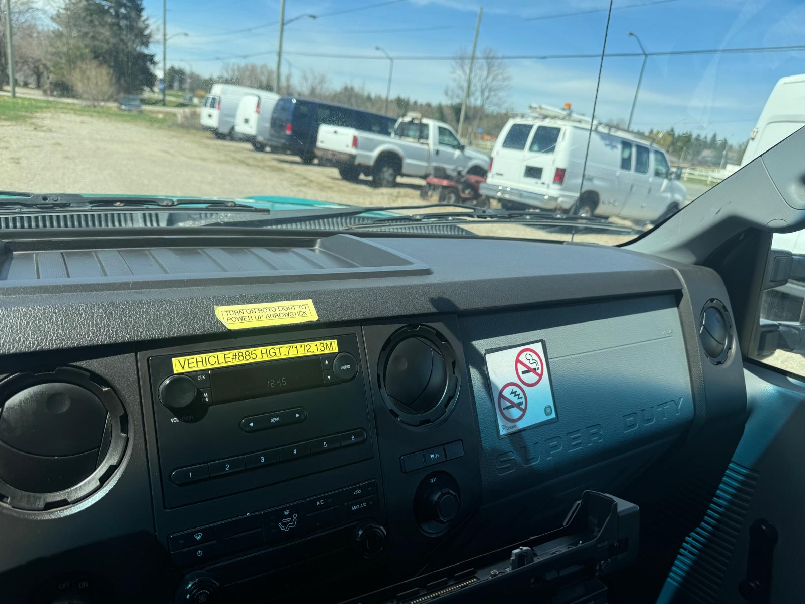 2012 Ford Super Duty F-250 SRW 8ft Box Crew cab