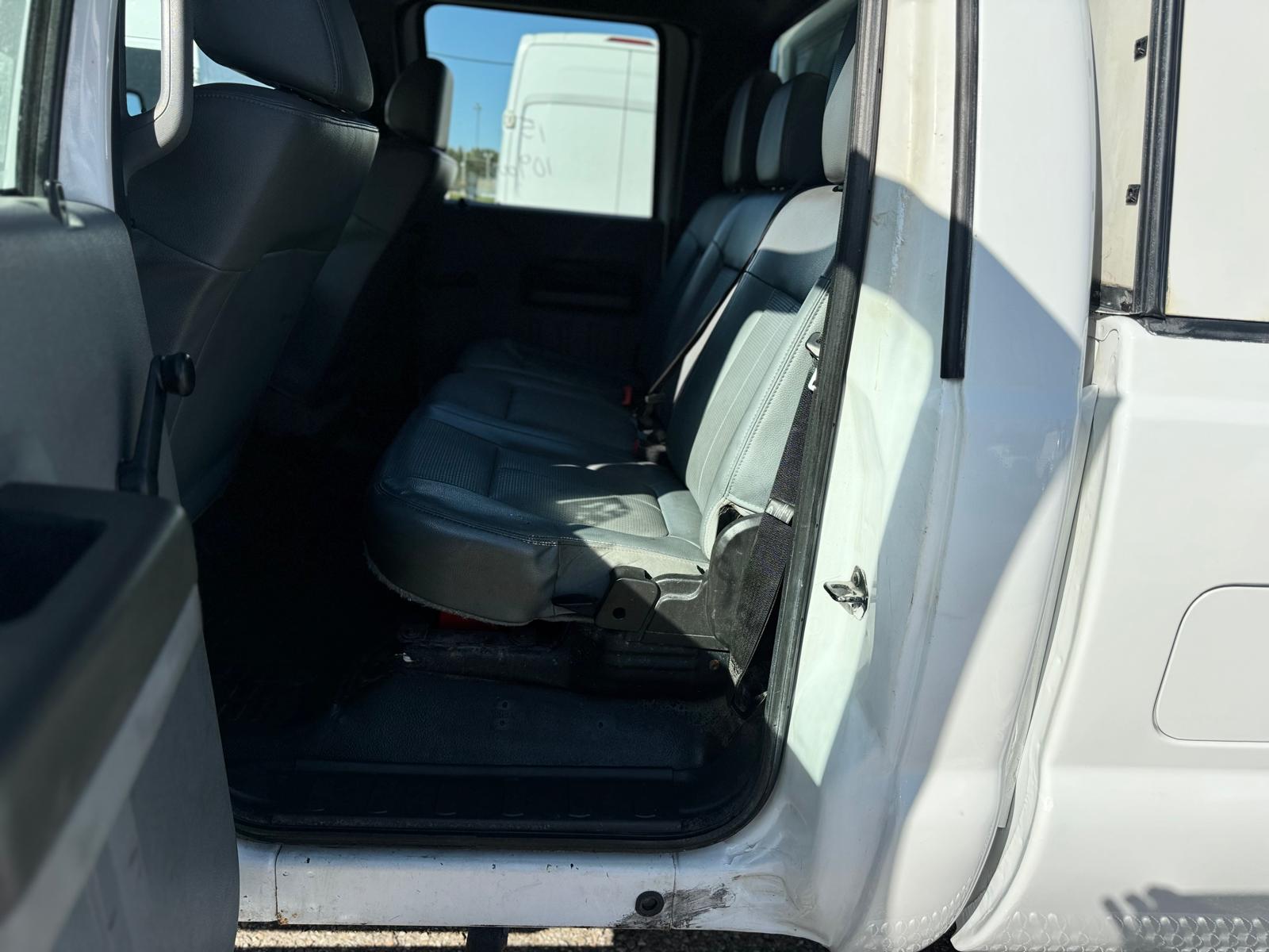 2015 Ford Super Duty F-350 SRW 4×4 Box Cap Crewcab