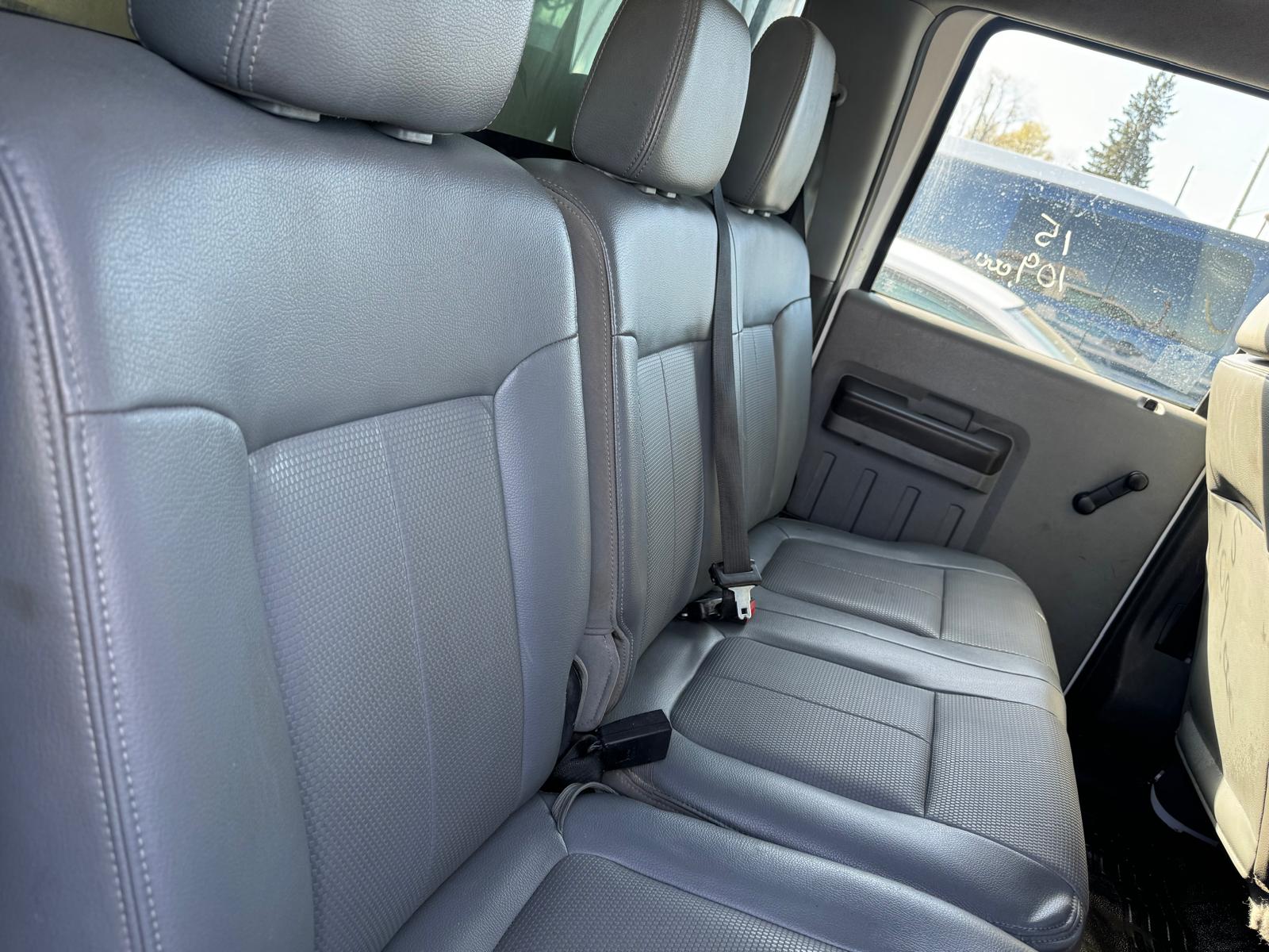 2015 Ford Super Duty F-350 SRW 4×4 Box Cap Crewcab