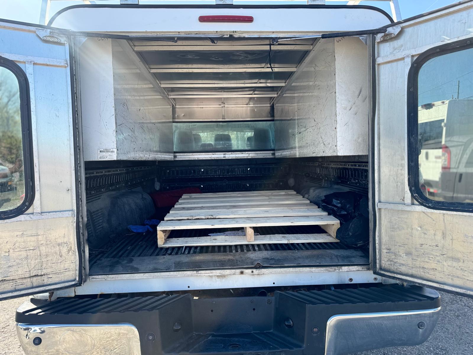 2015 Ford Super Duty F-350 SRW 4×4 Box Cap Crewcab