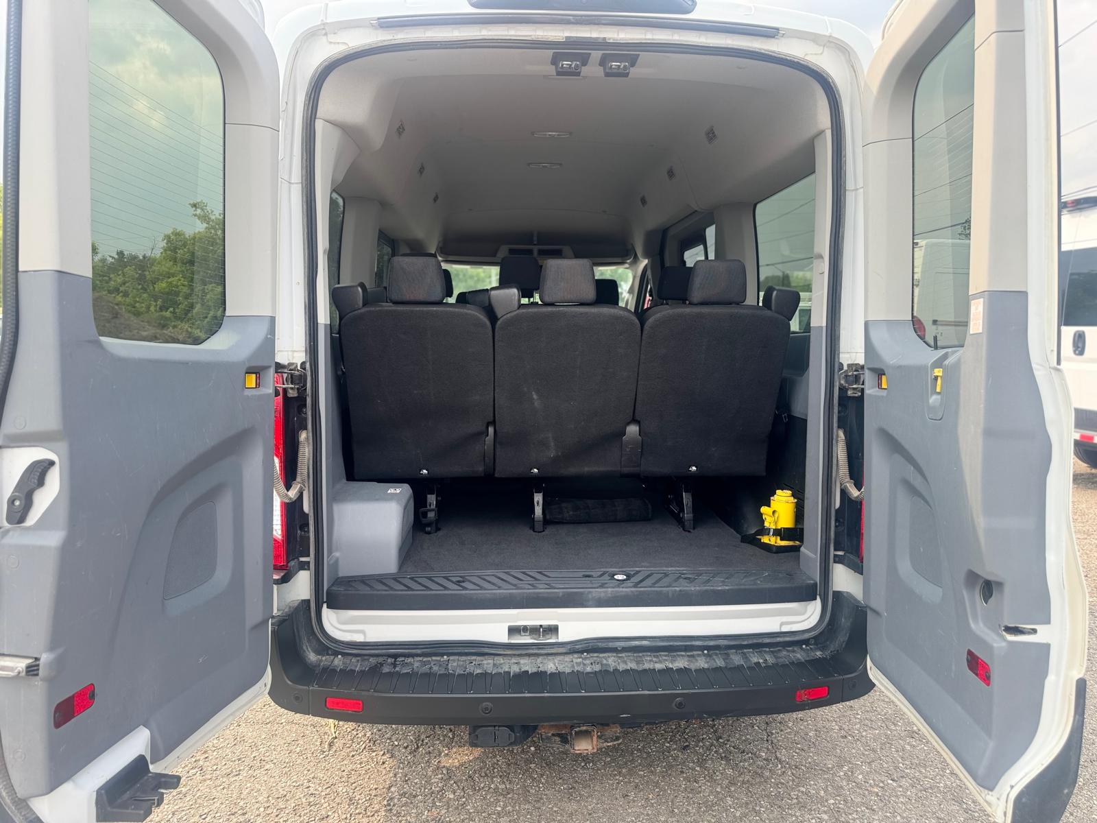 2018 Ford Transit Passenger Wagon 10 Passenger