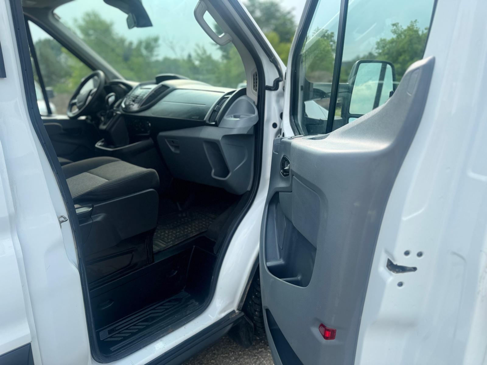 2018 Ford Transit Passenger Wagon 10 Passenger