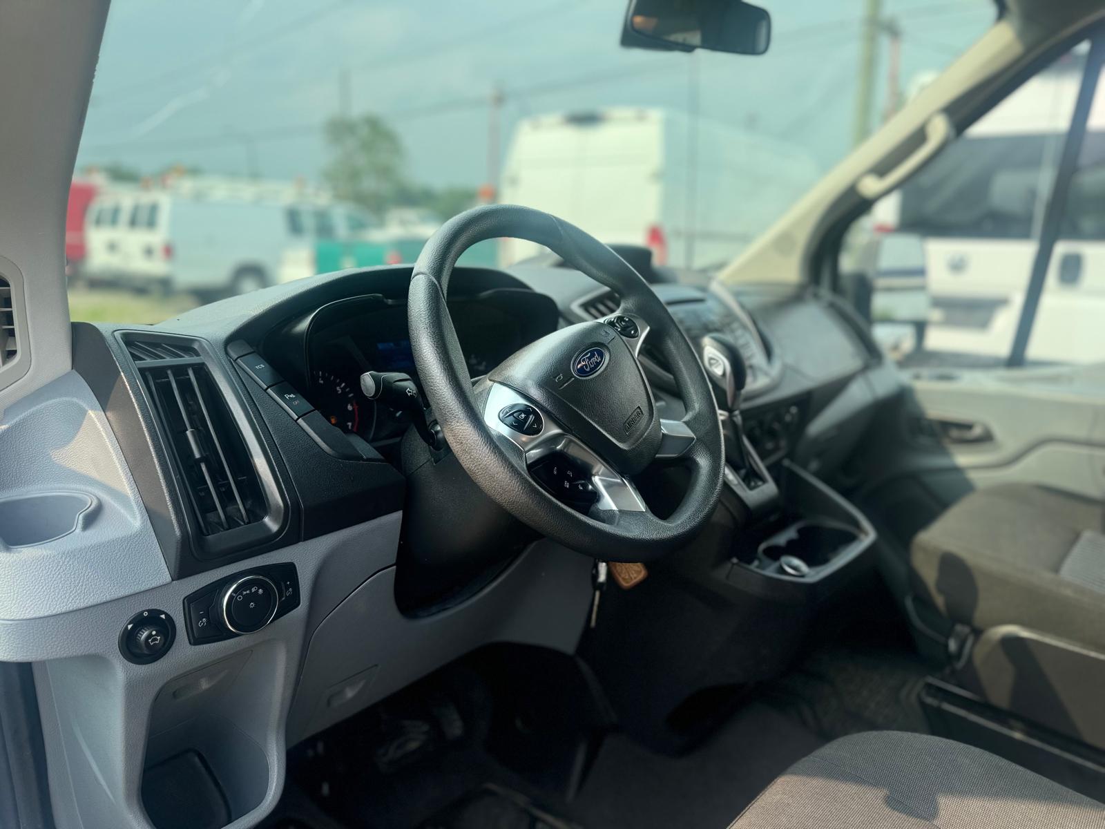 2018 Ford Transit Passenger Wagon 10 Passenger