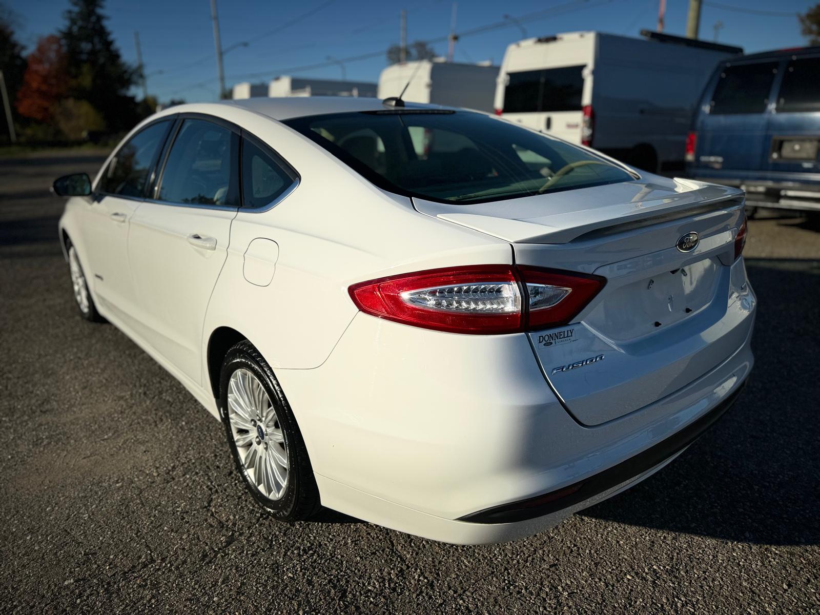 2014 Ford Fusion SE Hybrid
