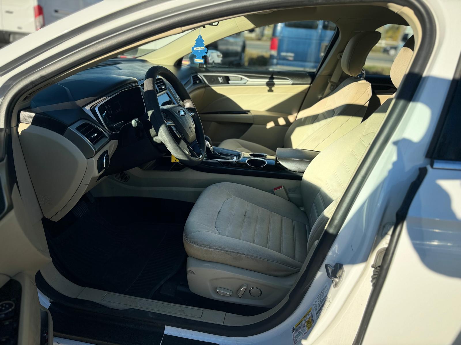 2014 Ford Fusion SE Hybrid