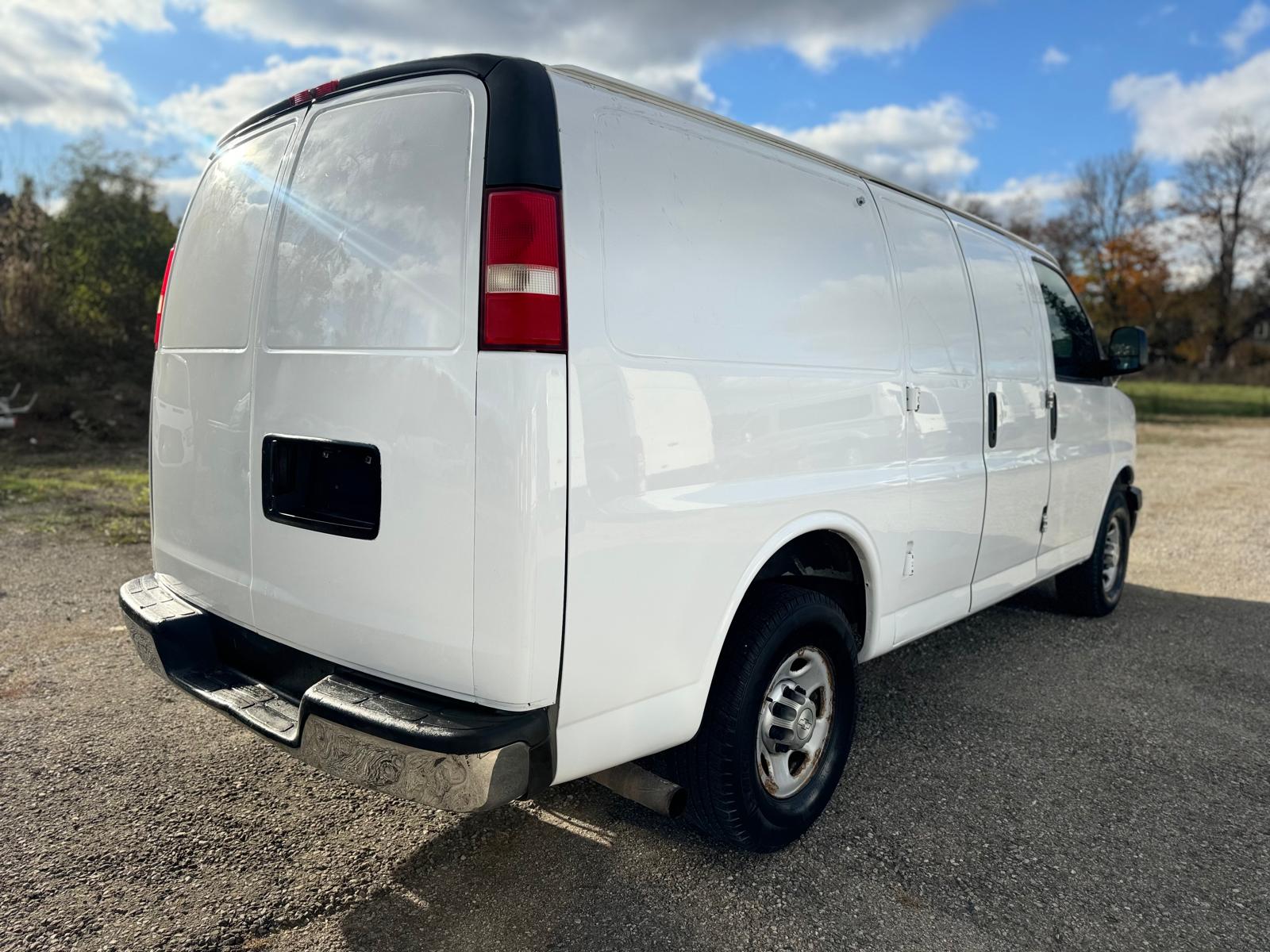 2015 Chevrolet Express Cargo Van