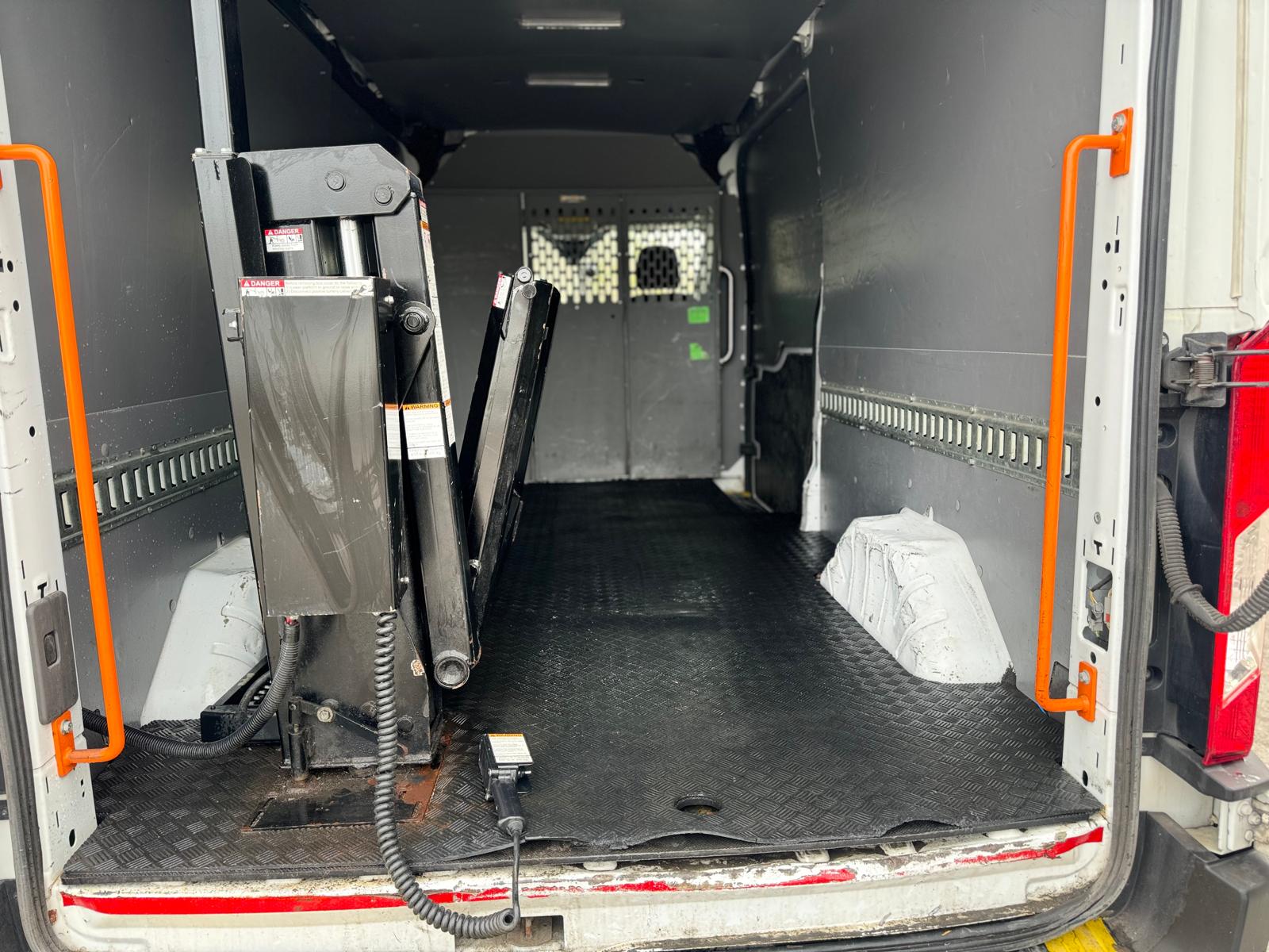 2020 Ford Transit Medium-High Roof Extended