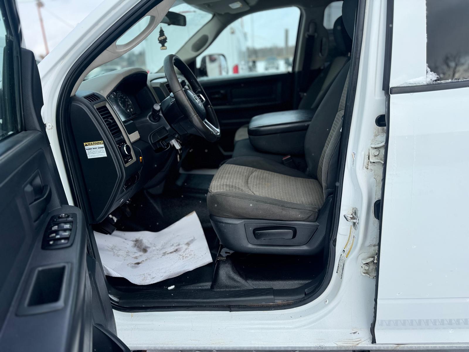 2011 Ram 2500 ST 8ft Longbox Crewcab