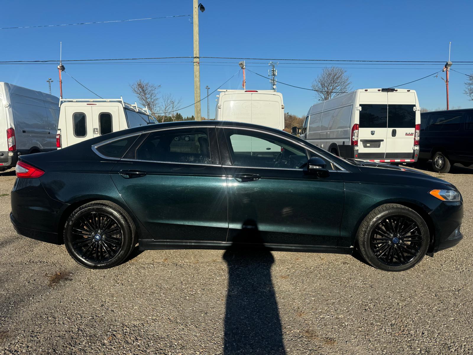2014 Ford Fusion SE
