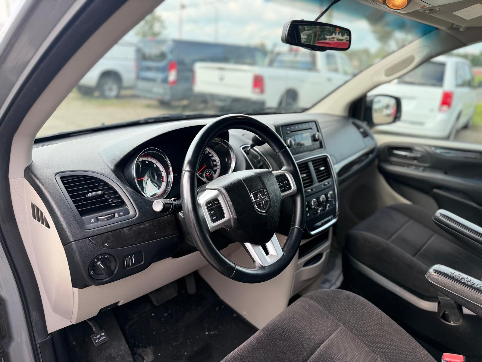 2013 Dodge Grand Caravan SXT