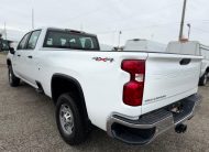 2020 Chevrolet Silverado 2500HD 4×4, 8 Ft. Box