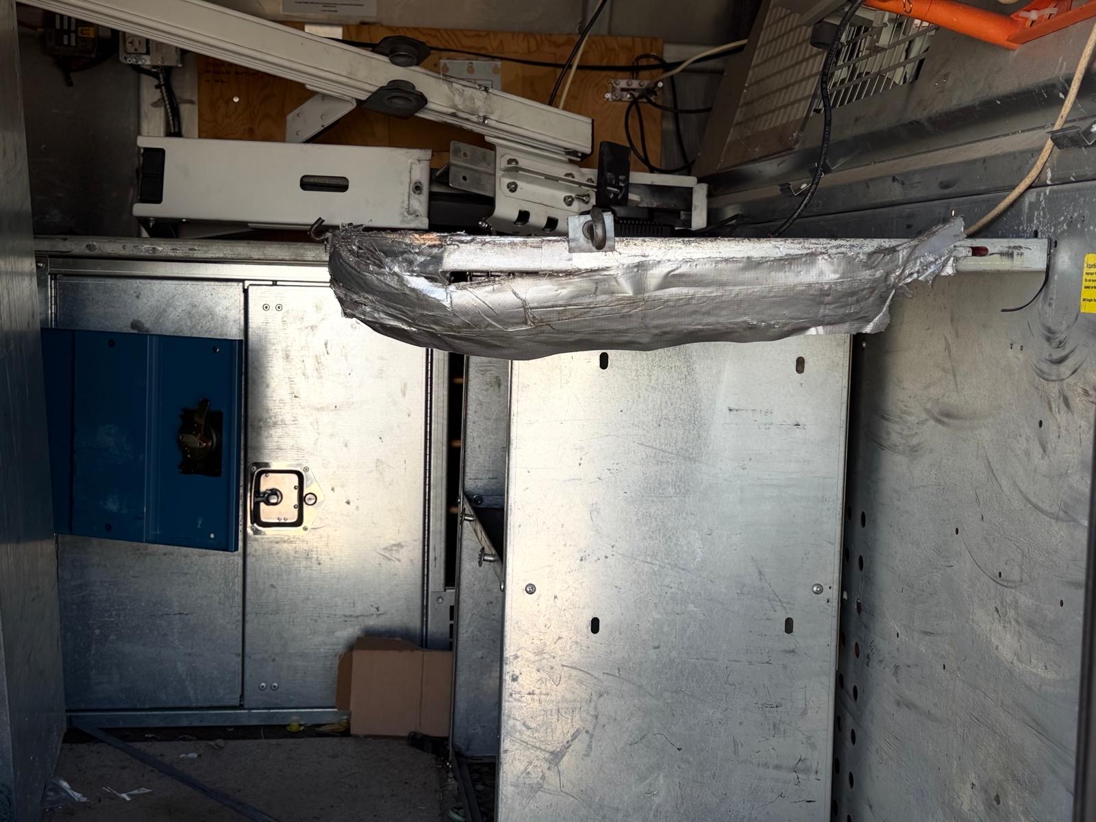 2015 Ford Econoline Commercial Cutaway and Bucket Lift