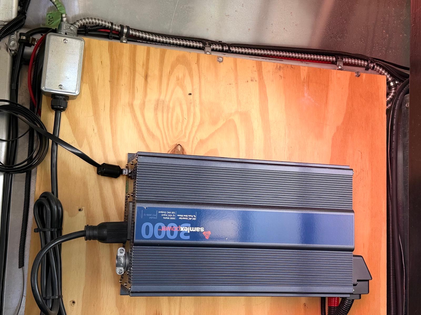 2015 Ford Econoline Commercial Cutaway and Bucket Lift