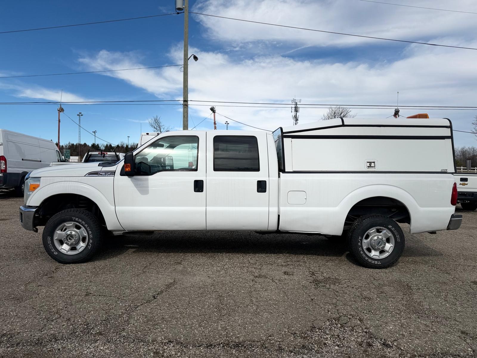 2012 Ford Super Duty F-350 SRW 8Ft Box, 4×4