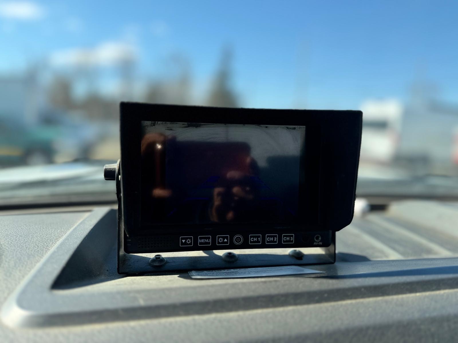 2015 Ford Super Duty F-550 DRW Cube Van