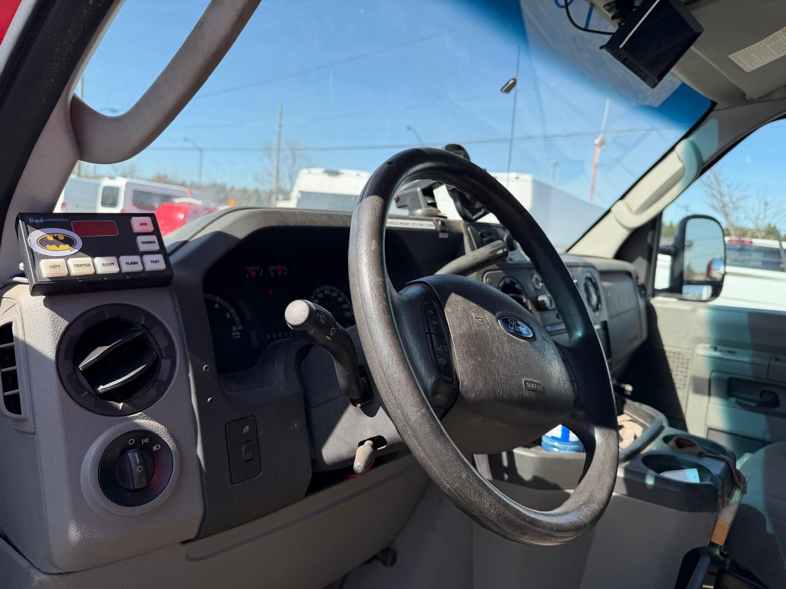 2015 Ford Econoline Commercial Cutaway and Bucket Lift