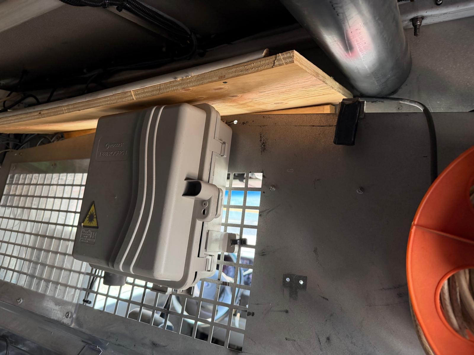 2015 Ford Econoline Commercial Cutaway and Bucket Lift