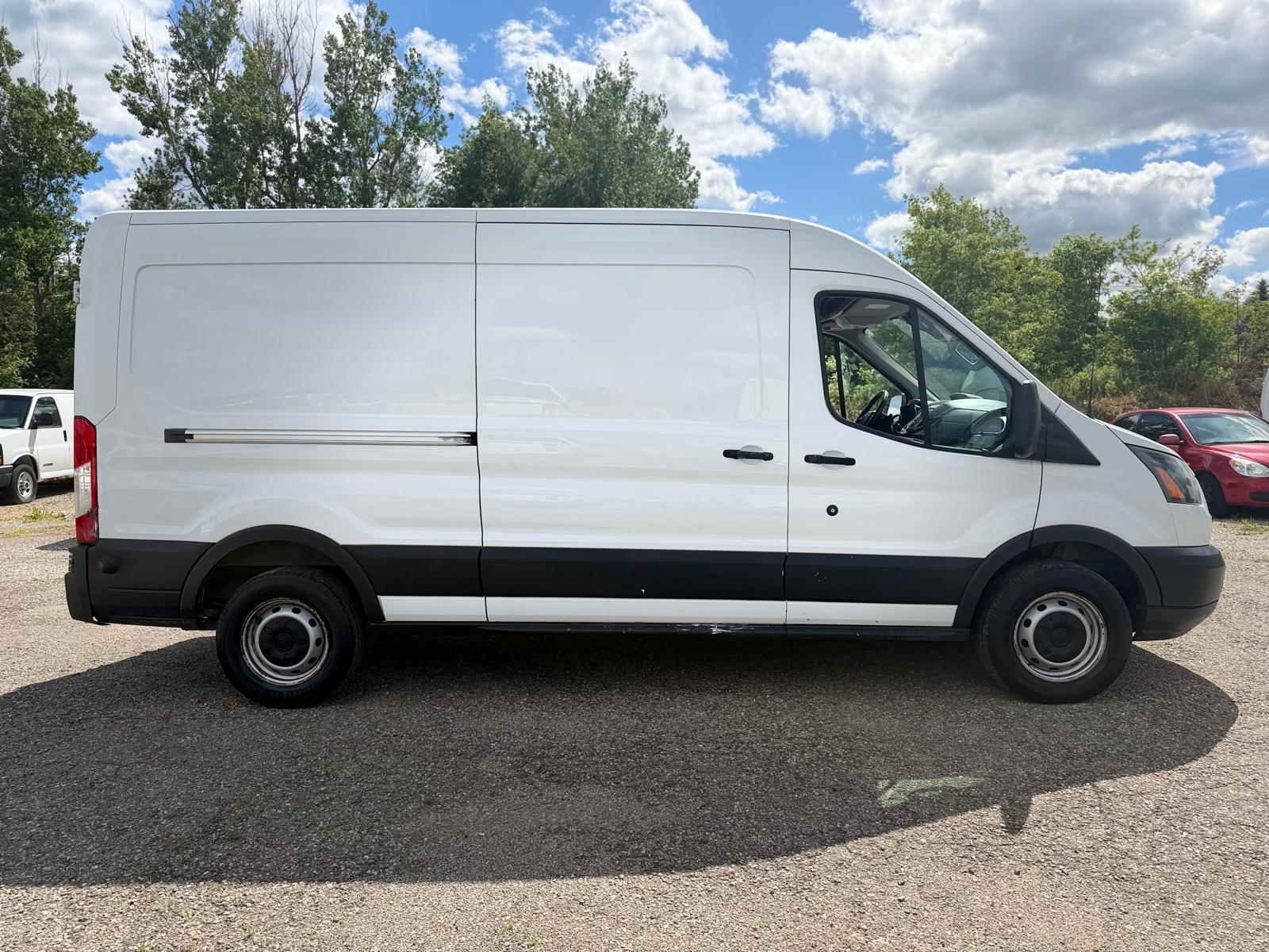 2016 Ford Transit Cargo Van Medium roof
