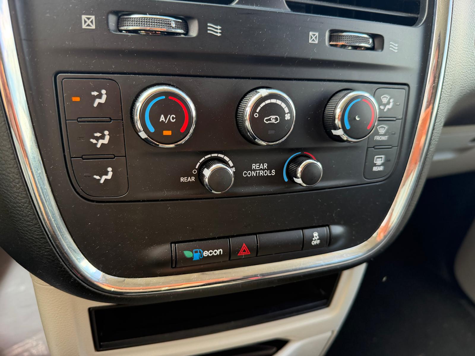 2014 Dodge Grand Caravan SXT