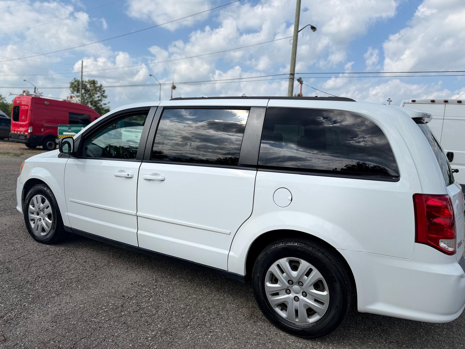 2014 Dodge Grand Caravan SXT