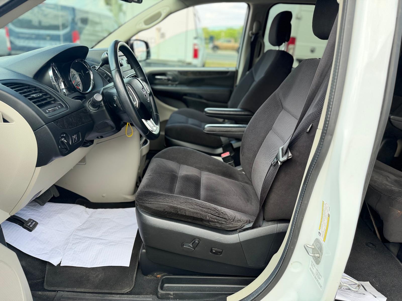 2014 Dodge Grand Caravan SXT
