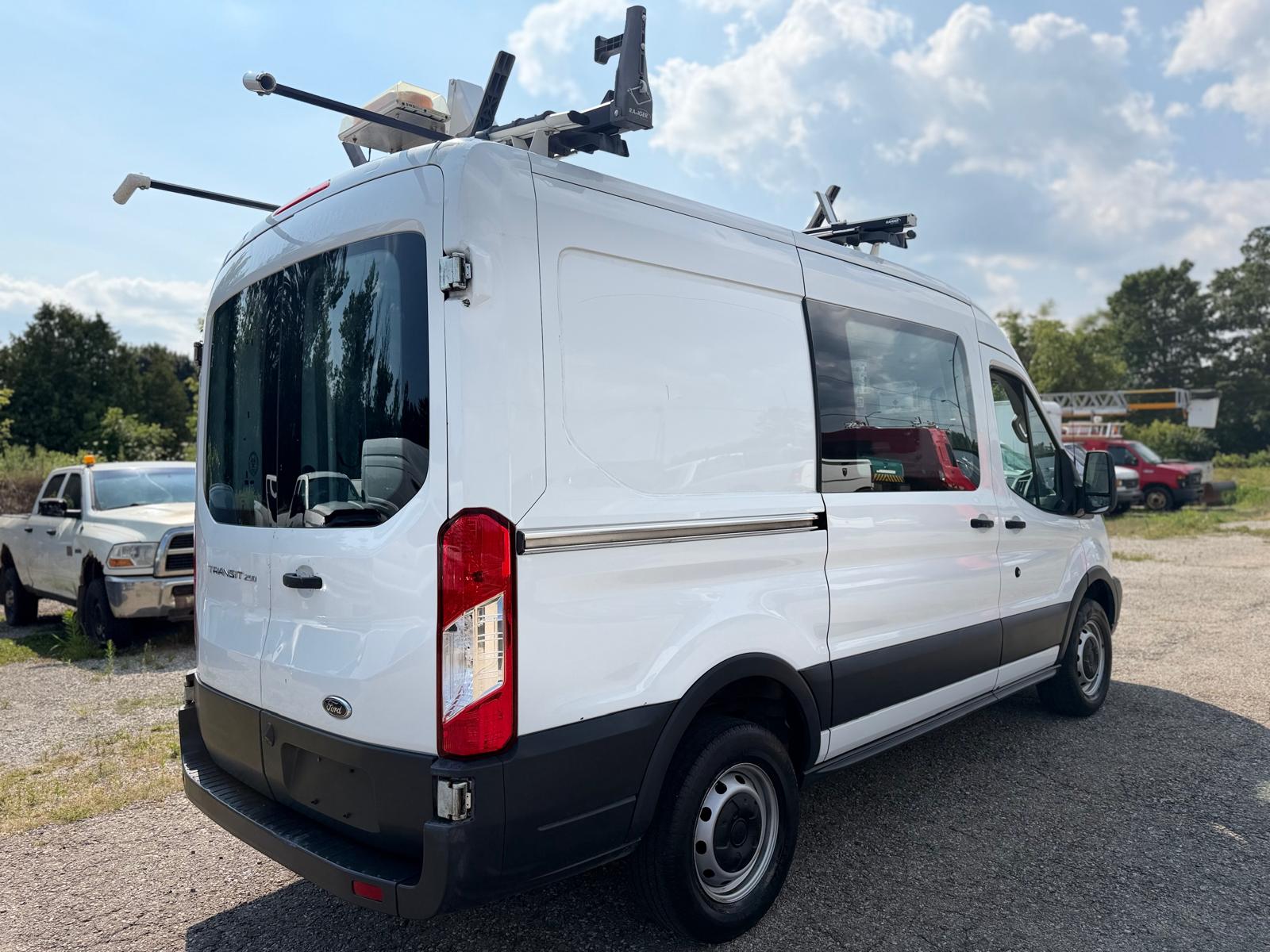 2016 Ford Transit Cargo Van Medium Roof