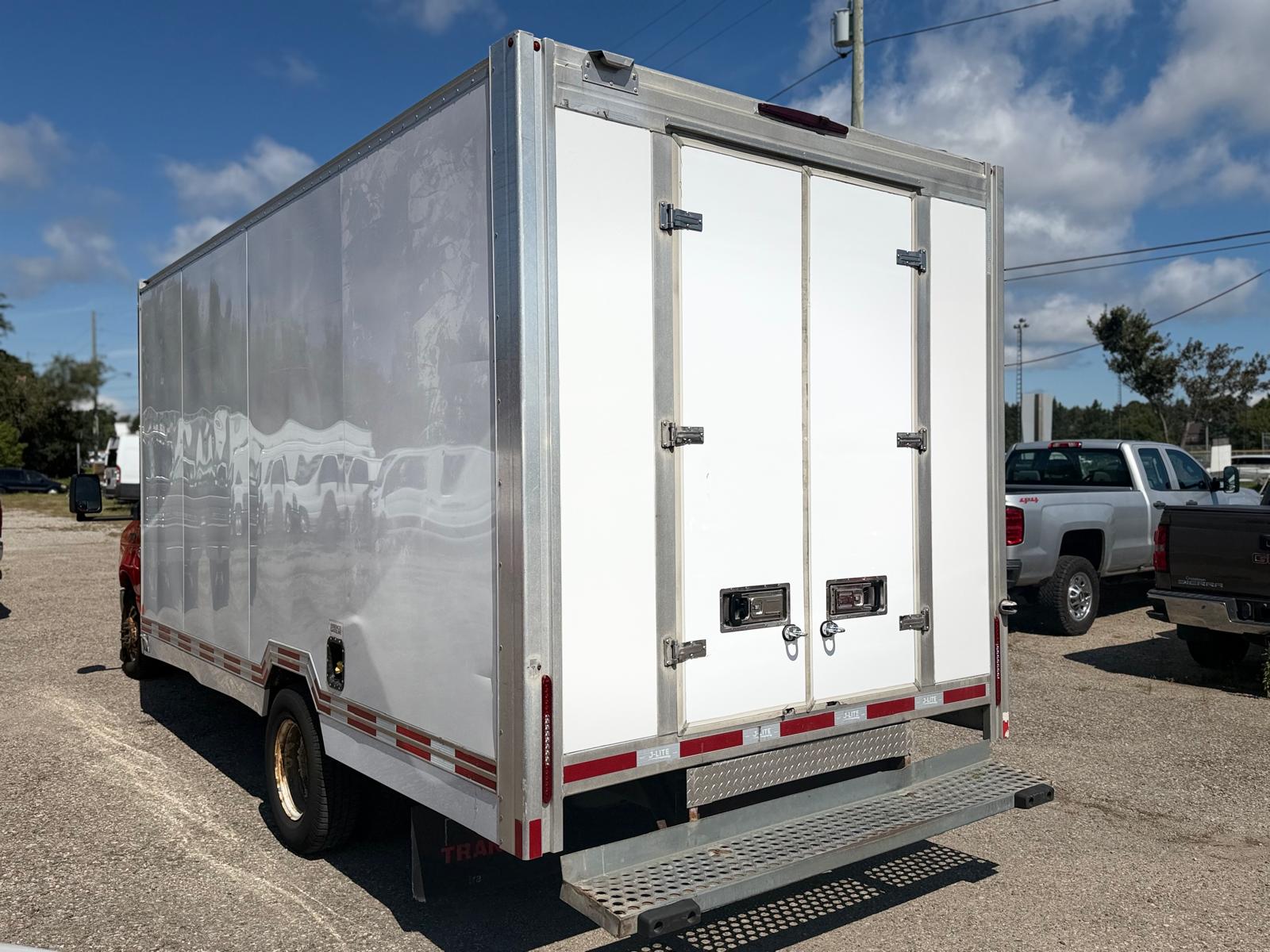 2021 Ford E-Series Cutaway Reefer Van