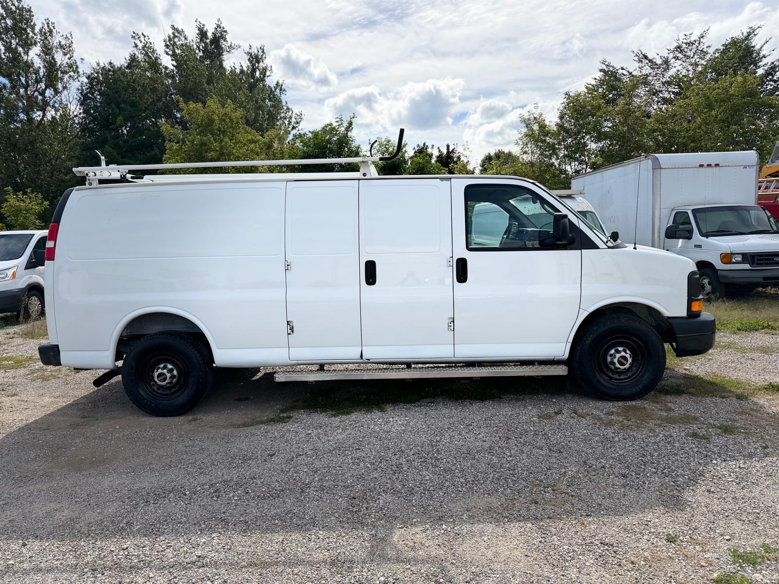 2012 GMC Savana Cargo Van 3500 Extended