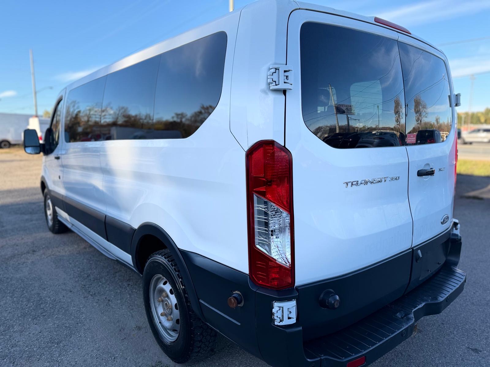 2015 Ford Transit Wagon 12-Passenger