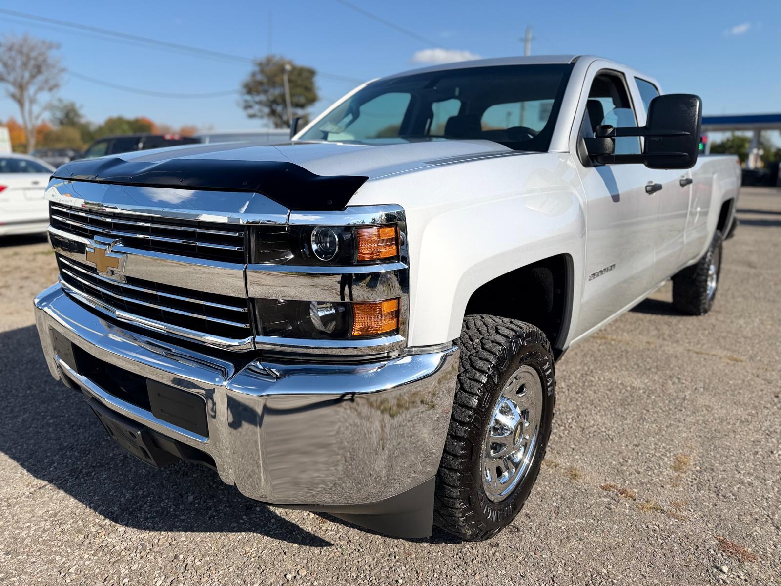 2019 Chevrolet Silverado 2500HD 4×4 8ft Long Box Crew Cab
