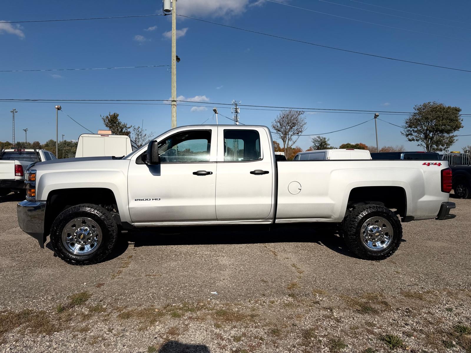 2019 Chevrolet Silverado 2500HD 4×4 8ft Long Box Crew Cab