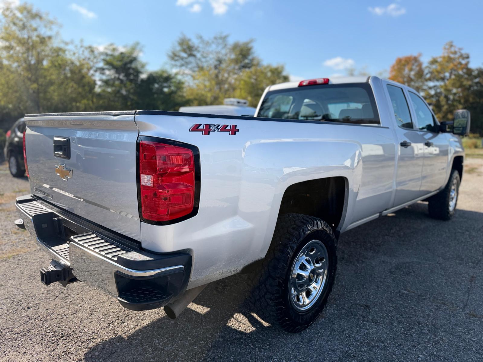 2019 Chevrolet Silverado 2500HD 4×4 8ft Long Box Crew Cab