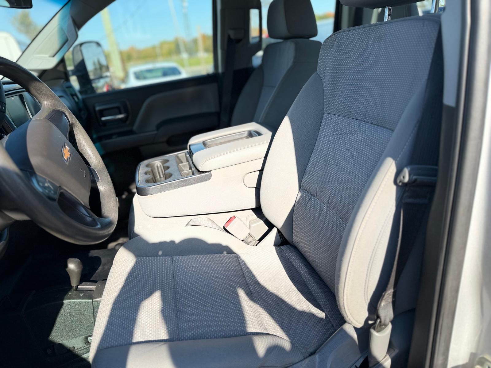 2019 Chevrolet Silverado 2500HD 4×4 8ft Long Box Crew Cab