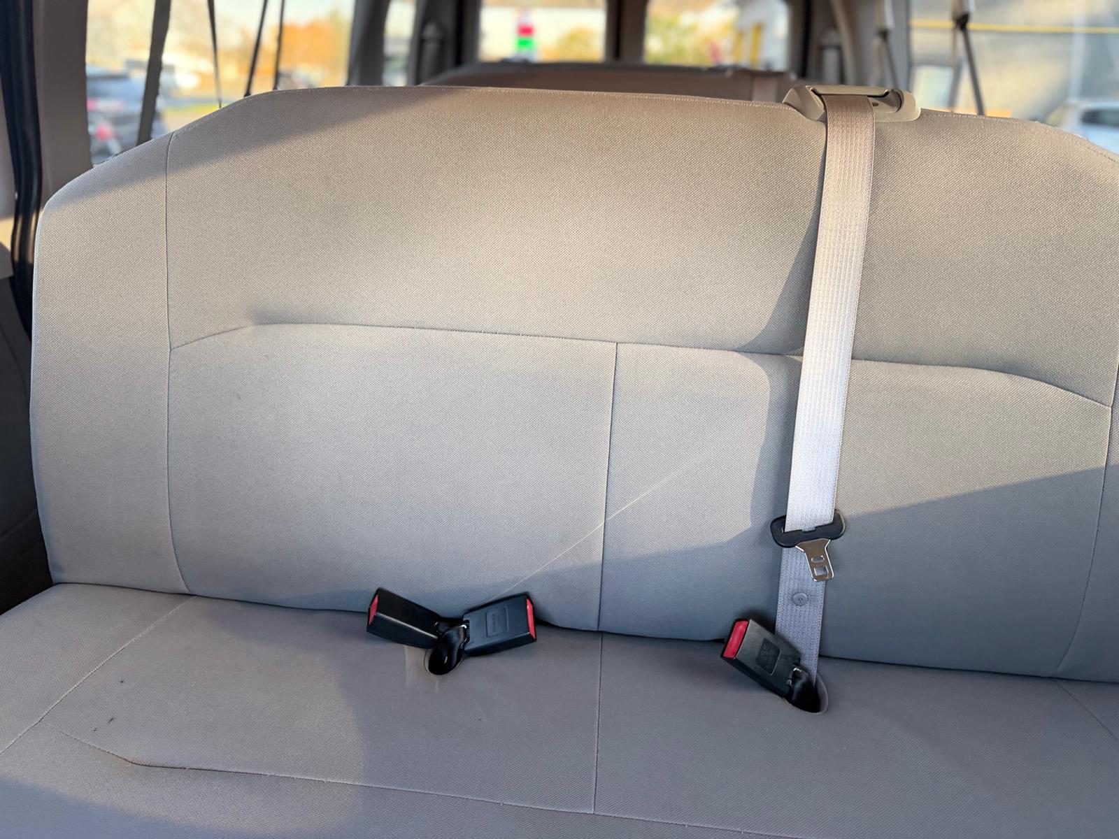 2013 Ford Econoline Wagon 15 Passenger Extended