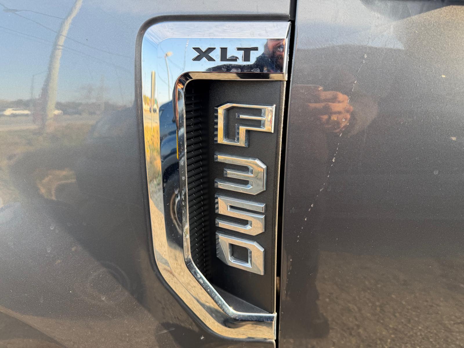 2022 Ford Super Duty F-350 SRW 4×4 Crewcab 8ft Longbox