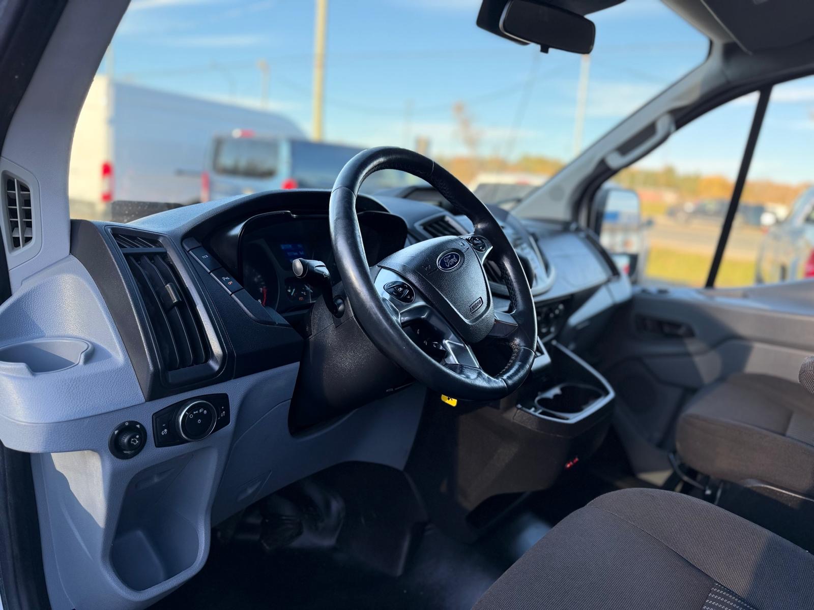 2015 Ford Transit Wagon 12-Passenger